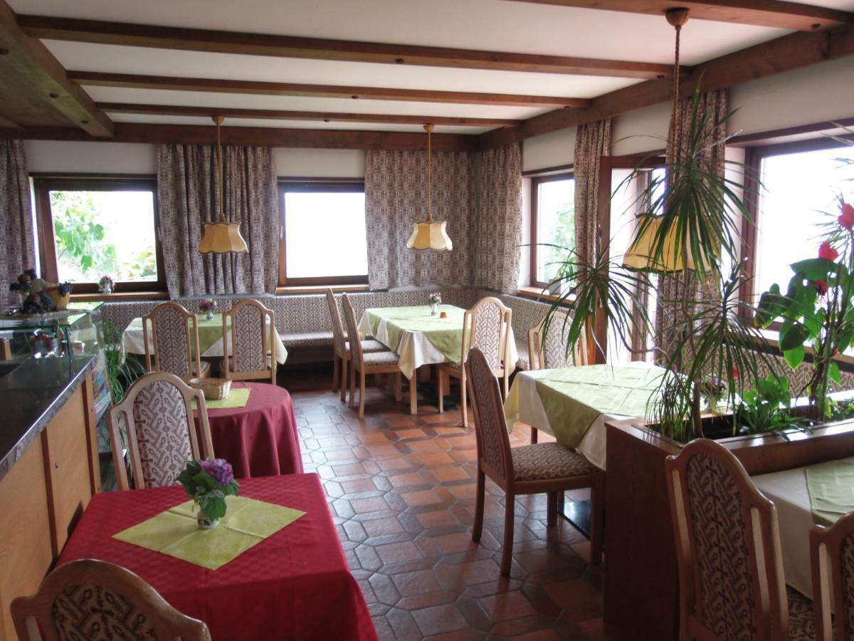 Garni Runggner Traubenhof Hotel Termeno Kültér fotó