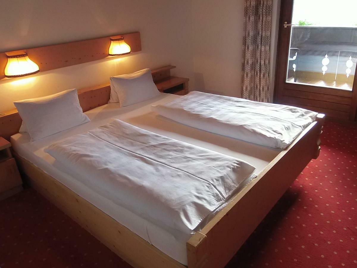Garni Runggner Traubenhof Hotel Termeno Kültér fotó